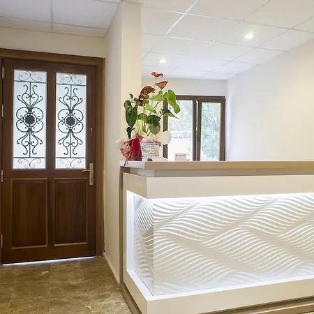 Отель Selena Сельчук