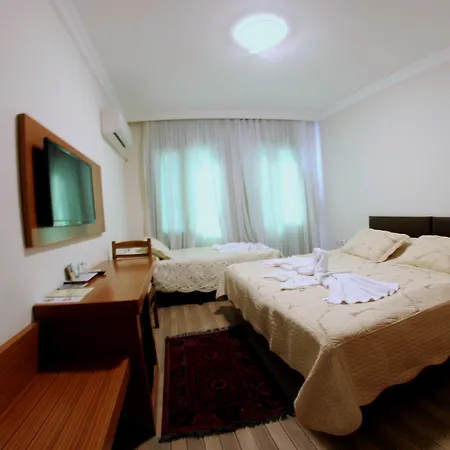 Selena Сельчук