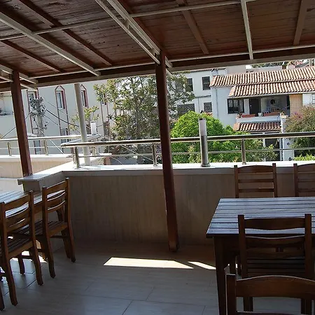 Selena Отель 2*