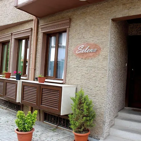 Selena Hotel
